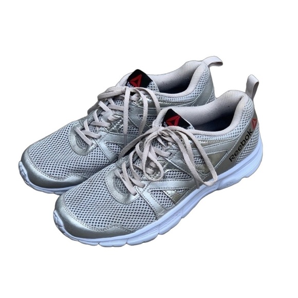 EUC* Reebok Womens Silver Memory Tech Running Dad Sneakers, size 7.5 - Picture 1 of 11